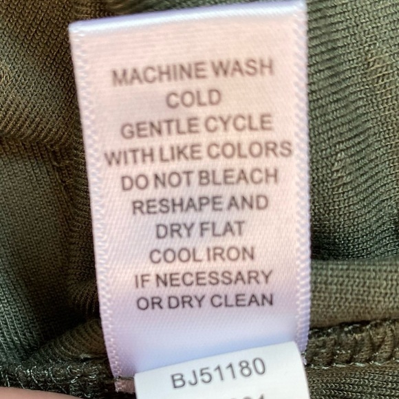 Spense Swiss Dot Tiered Midi Dress with Macrame Yoke Button Closure EUC Size: M - Picture 6 of 7